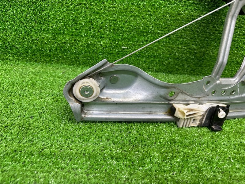 Стеклоподъемник задний, 1000 рублей, Москва