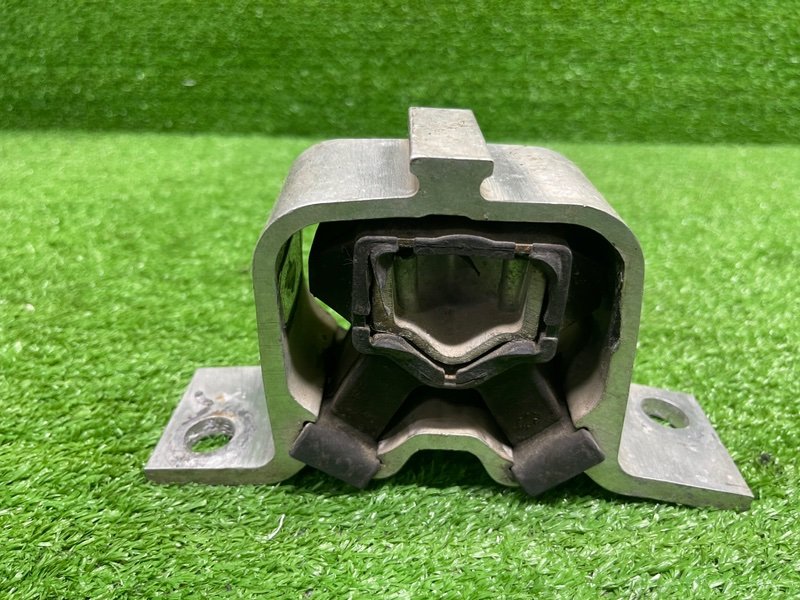 Опора двигателя, 1800 рублей, Москва