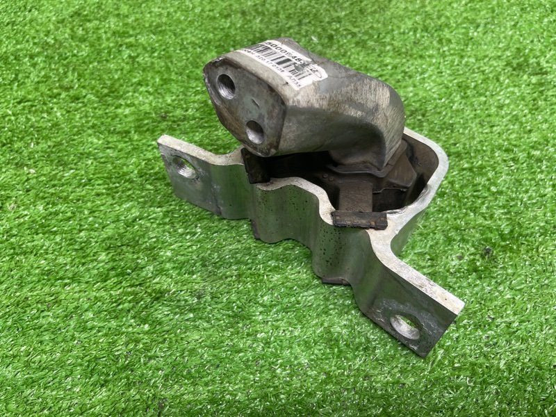 Опора двигателя, 1800 рублей, Москва