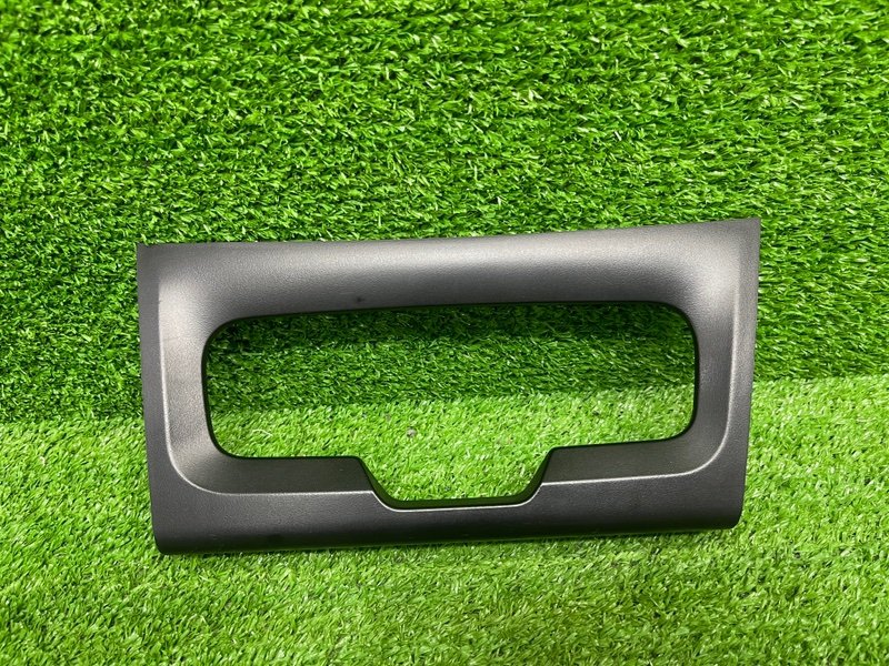 Накладка декоративная, 500 рублей, Москва