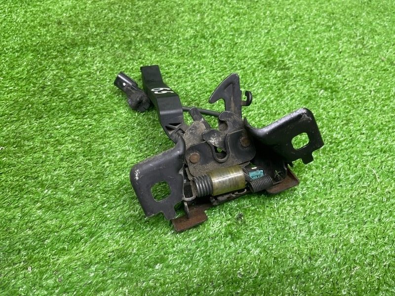 Замок капота, 1500 рублей, Москва