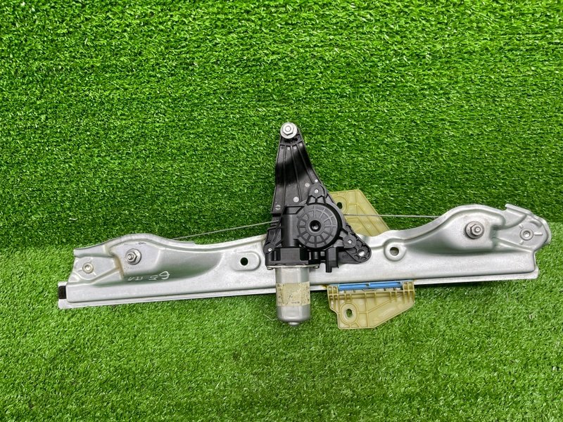 Стеклоподъемник передний, 2000 рублей, Москва