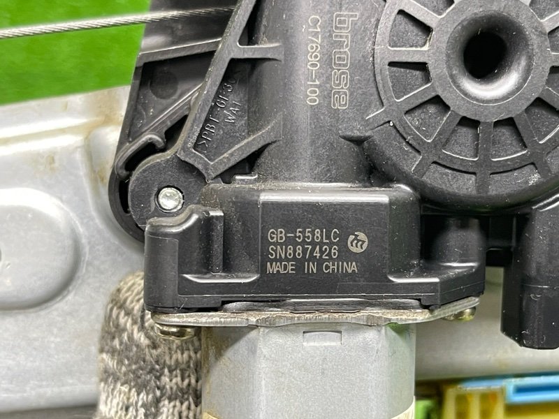 Стеклоподъемник передний, 2000 рублей, Москва