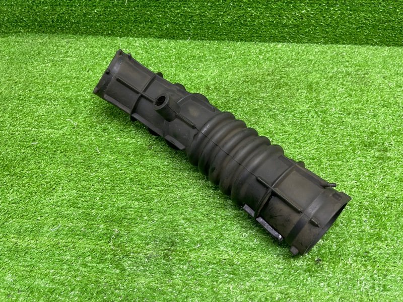 Патрубок воздушного фильтра, 500 рублей, Москва