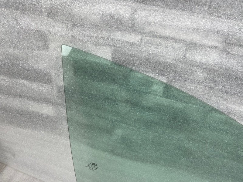 Стекло двери передней правой, 2500 рублей, Москва