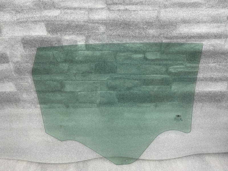 Стекло двери задней левой, 1500 рублей, Москва