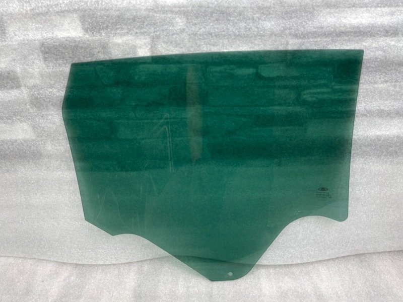 Стекло двери задней левой, 1500 рублей, Москва