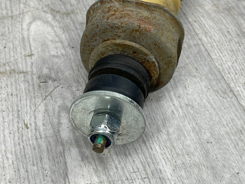 Амортизатор задний, 3000 рублей, Москва