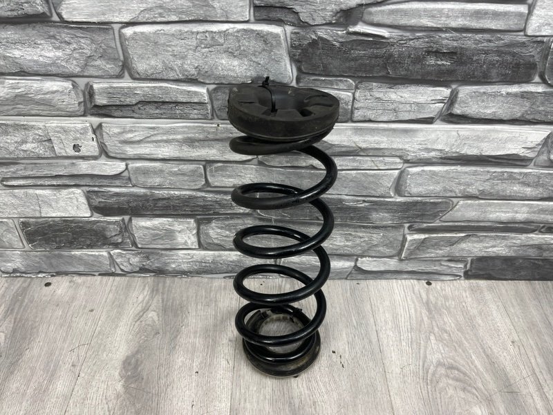 Пружина задняя, 600 рублей, Москва