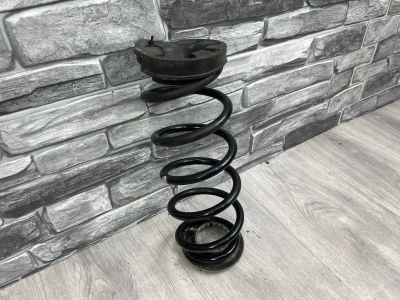 Пружина задняя, 600 рублей, Москва