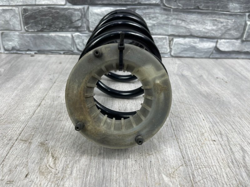 Пружина задняя, 600 рублей, Москва