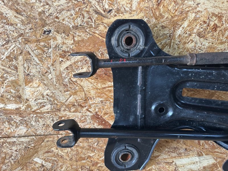 Балка задняя, 20000 рублей, Москва