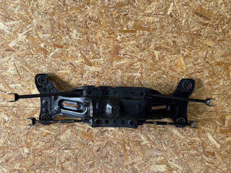 Балка задняя, 19500 рублей, Москва