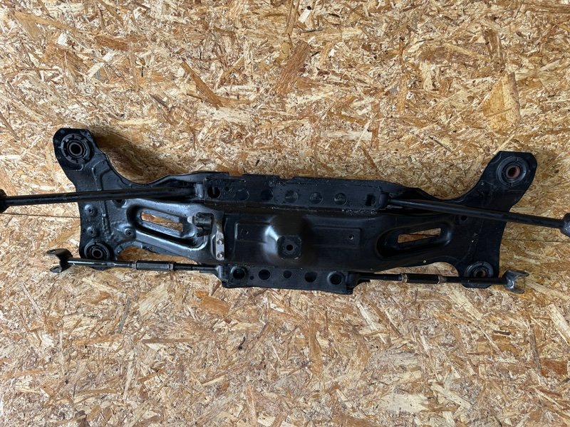 Балка задняя, 19500 рублей, Москва