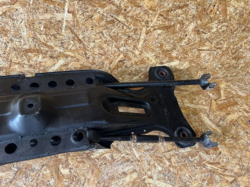 Балка задняя, 19500 рублей, Москва