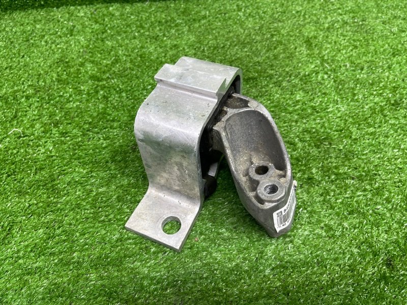 Опора двигателя, 1800 рублей, Москва