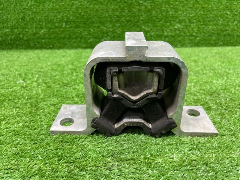 Опора двигателя, 1800 рублей, Москва