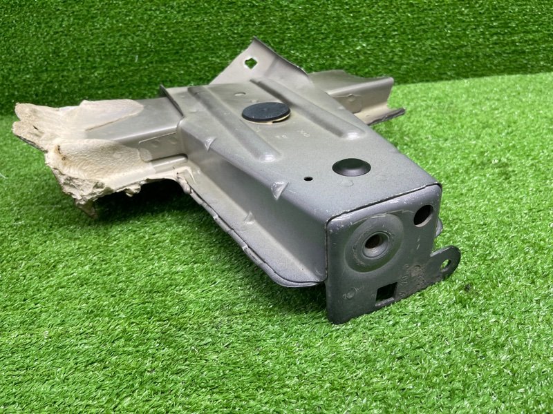 Лонжерон передний правый, 10000 рублей, Москва