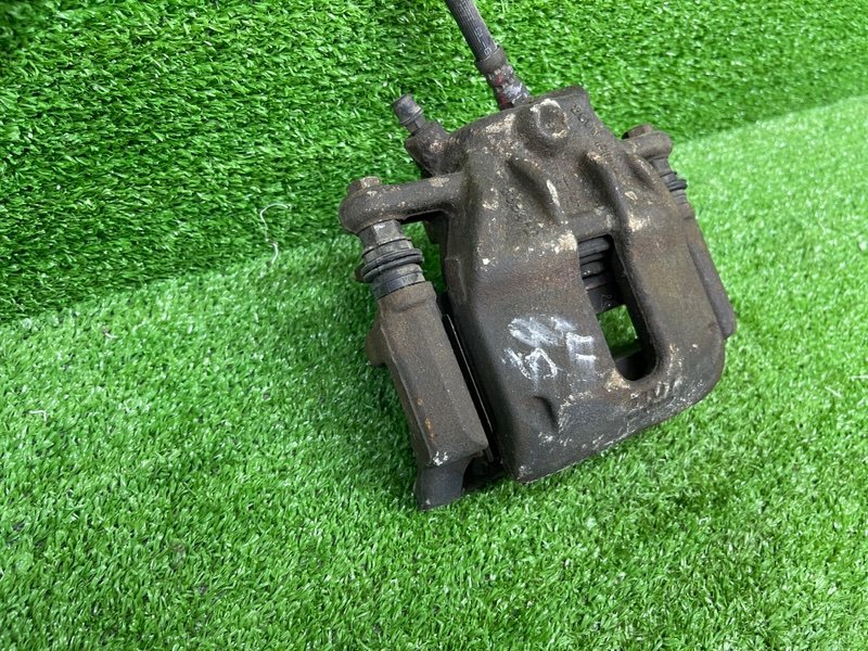 Суппорт тормозной передний правый, 2100 рублей, Москва