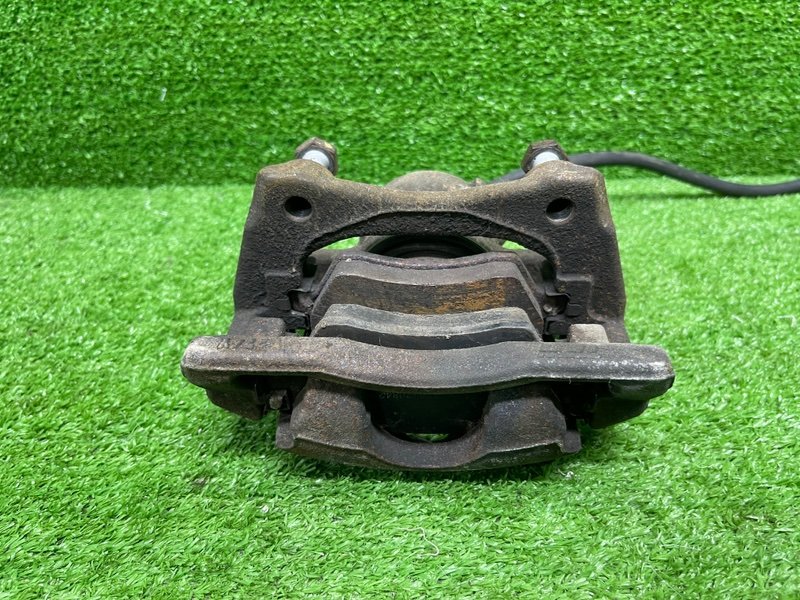 Суппорт тормозной передний правый, 2100 рублей, Москва