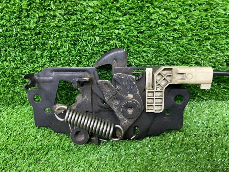 Замок капота, 1100 рублей, Москва