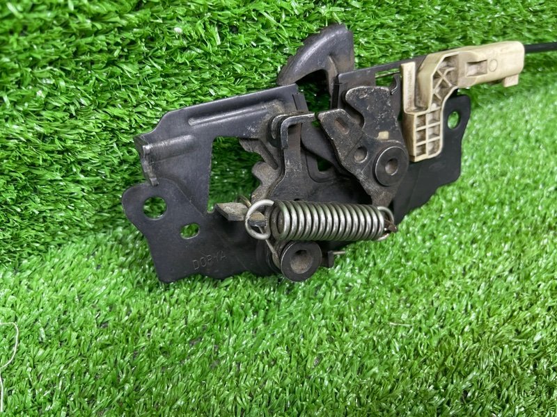 Замок капота, 1100 рублей, Москва