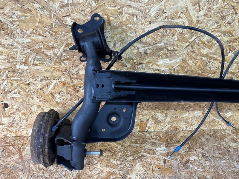 Балка задняя, 28000 рублей, Москва