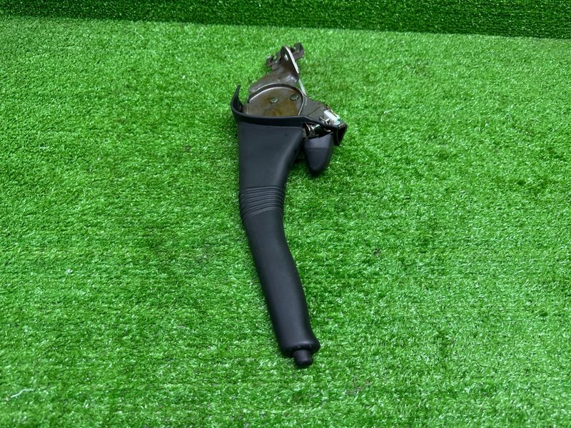 Рычаг стояночного тормоза, 1000 рублей, Москва