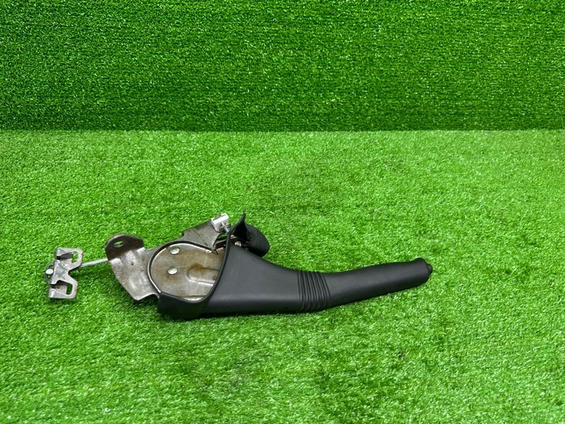 Рычаг стояночного тормоза, 1000 рублей, Москва