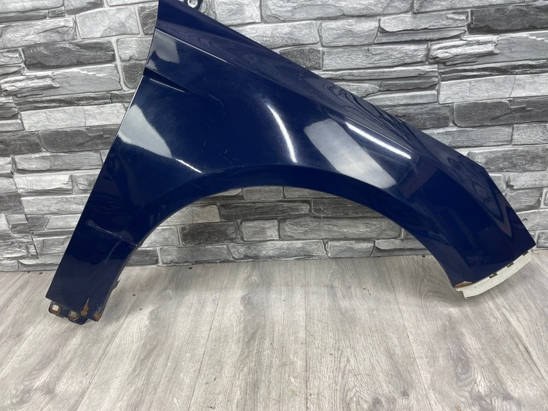 Крыло переднее правое, 6000 рублей, Москва