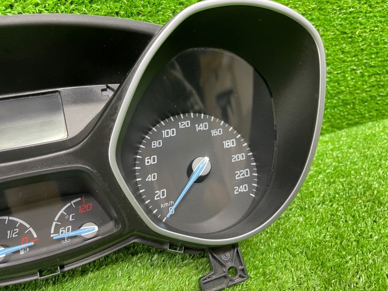 Панель приборов, 1500 рублей, Москва