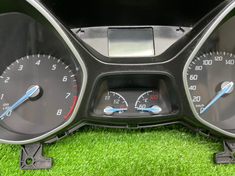 Панель приборов, 1500 рублей, Москва