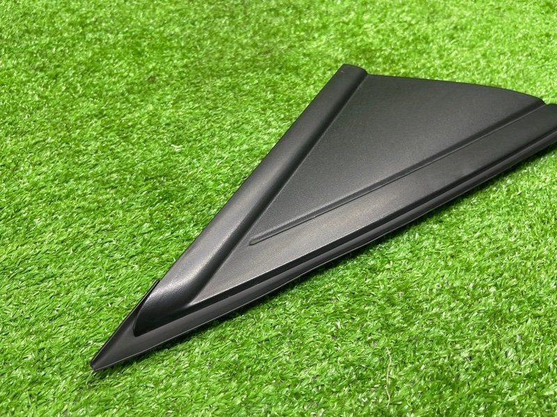 Накладка крыла, 500 рублей, Москва