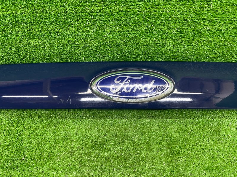 Накладка крышки багажника, 2100 рублей, Москва