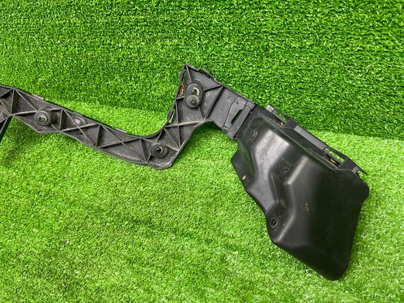 Направляющая заднего бампера, 1050 рублей, Москва