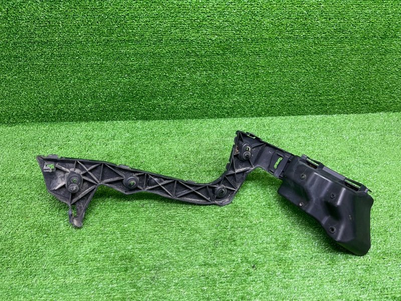 Направляющая заднего бампера, 1050 рублей, Москва