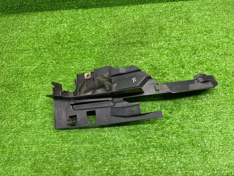 Накладка крыла, 1050 рублей, Москва