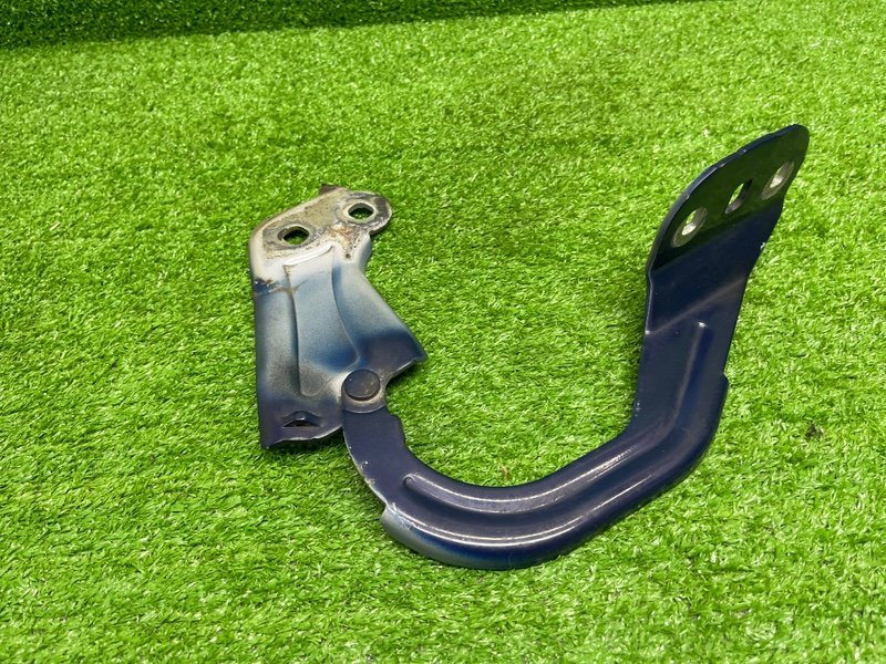 Петля капота, 1100 рублей, Москва