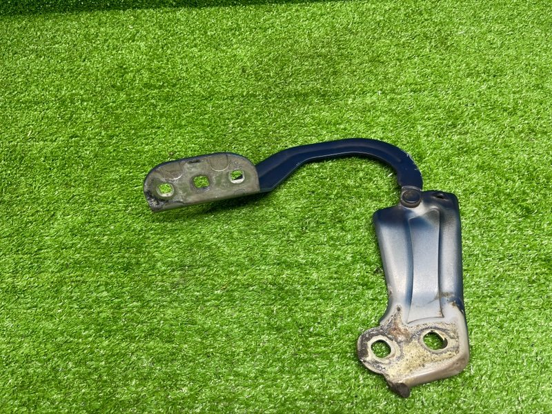 Петля капота, 1100 рублей, Москва