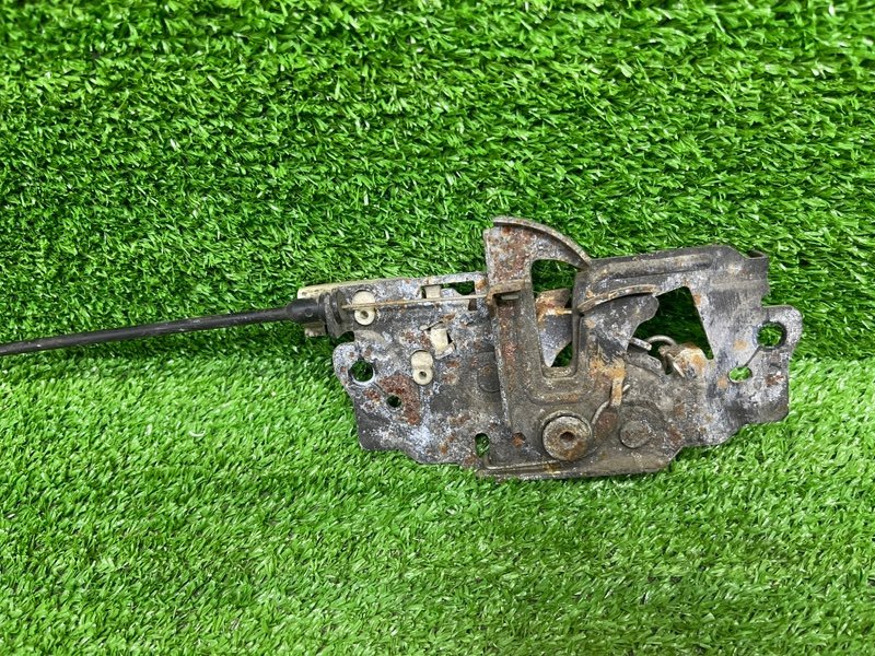 Замок капота, 1100 рублей, Москва