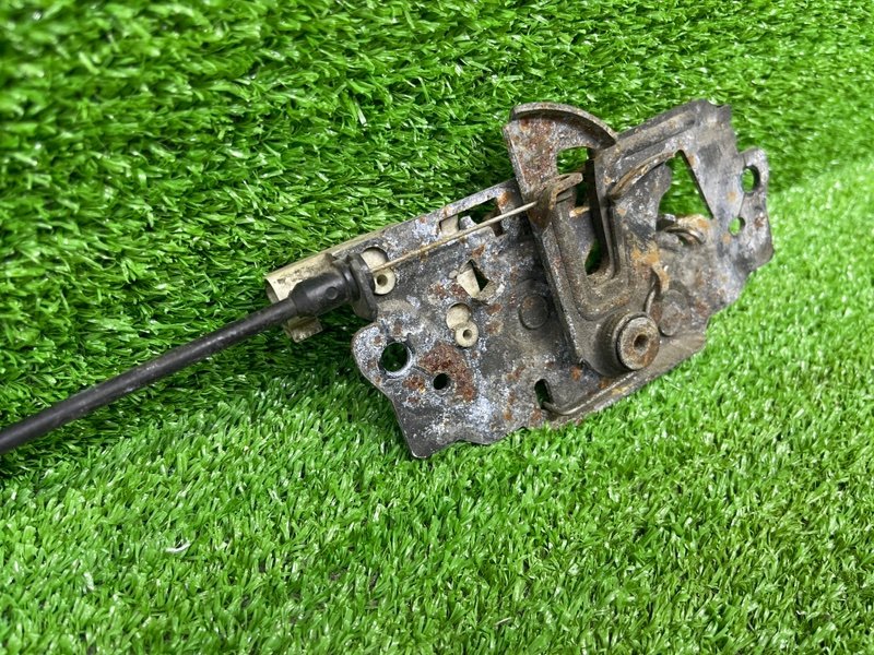 Замок капота, 1100 рублей, Москва