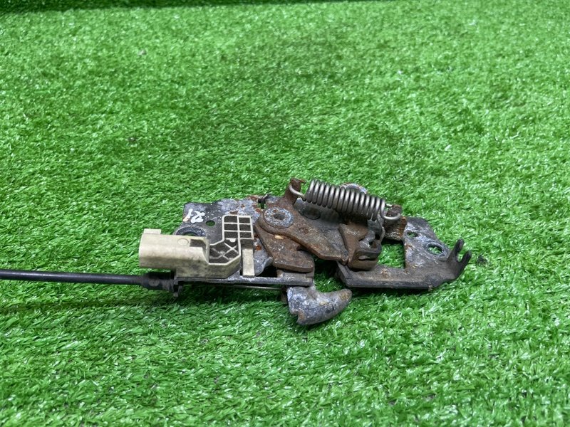 Замок капота, 1100 рублей, Москва