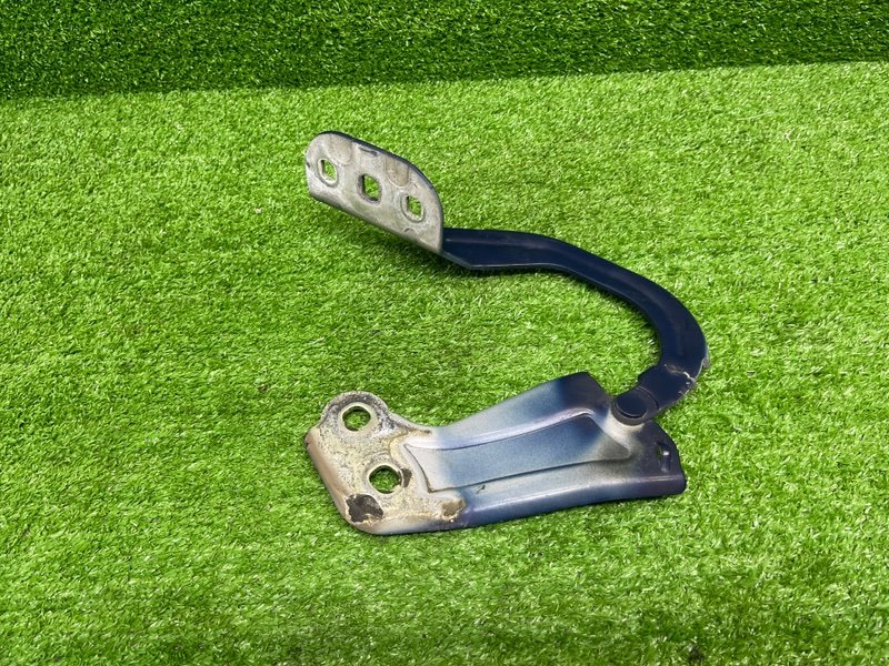 Петля капота, 1000 рублей, Москва