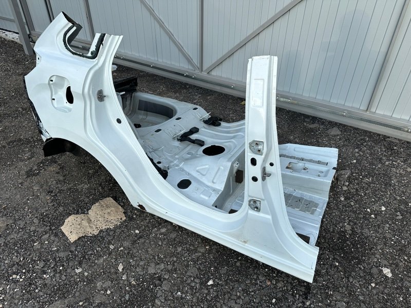 Крыло заднее правое, 30000 рублей, Москва