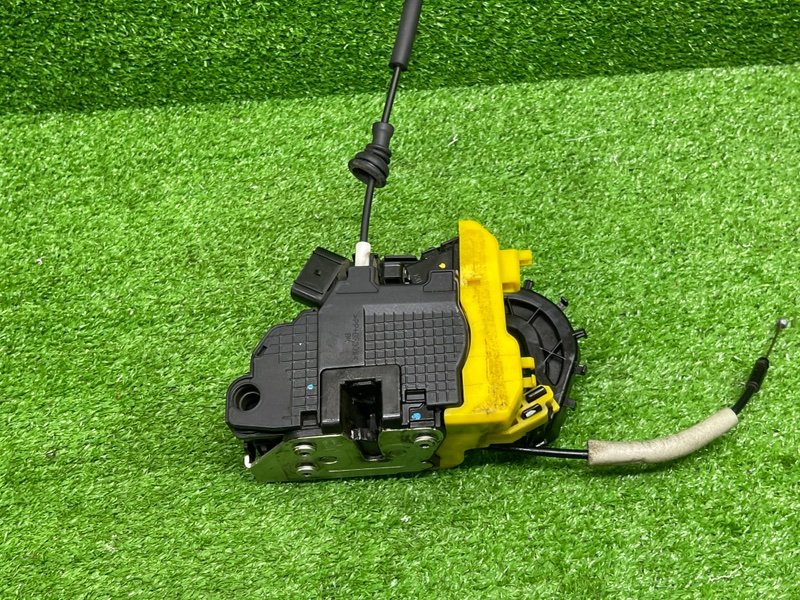 Замок двери передней правой, 1500 рублей, Москва