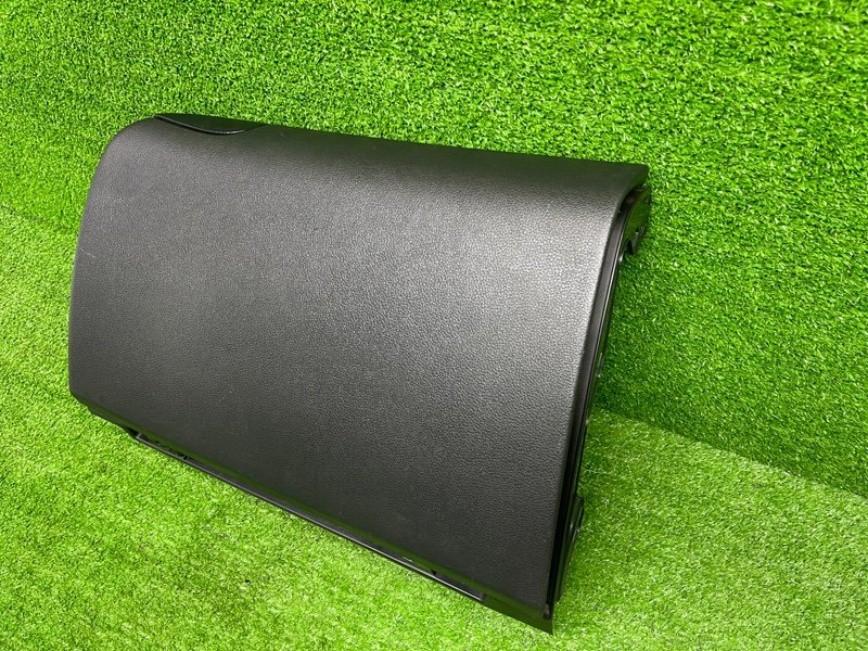 Бардачок, 1000 рублей, Москва