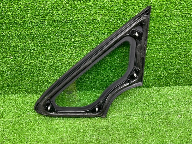 Стекло глухое пер. правое, 1000 рублей, Москва