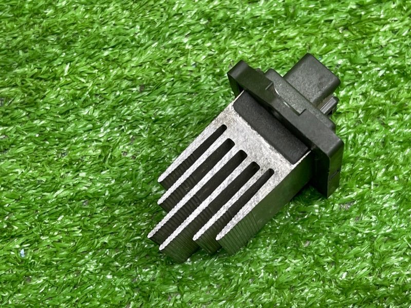 Резистор отопителя, 1000 рублей, Москва