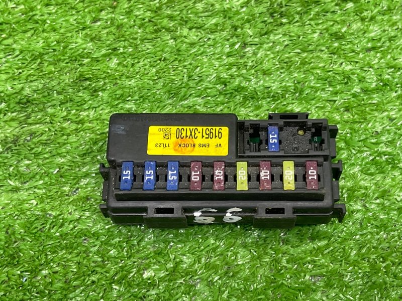 Блок предохранителей под капот, 1500 рублей, Москва