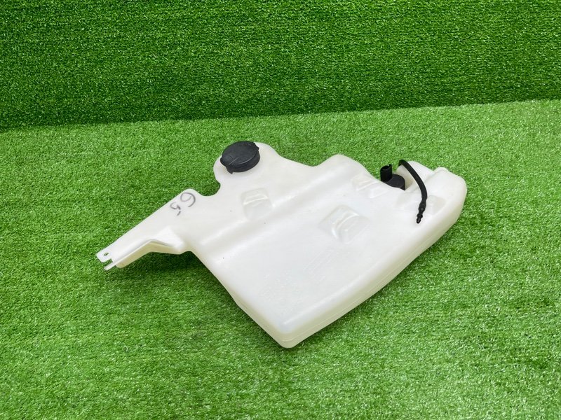 Бачок омывателя лобового стекла, 1000 рублей, Москва